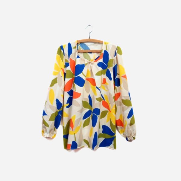 Colorful-Floral-Print-Blouse