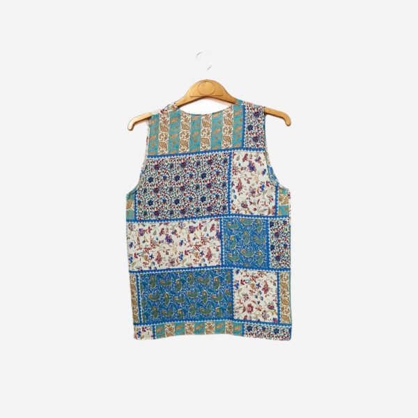 Sleeveless-Top-with-Printed-Detail