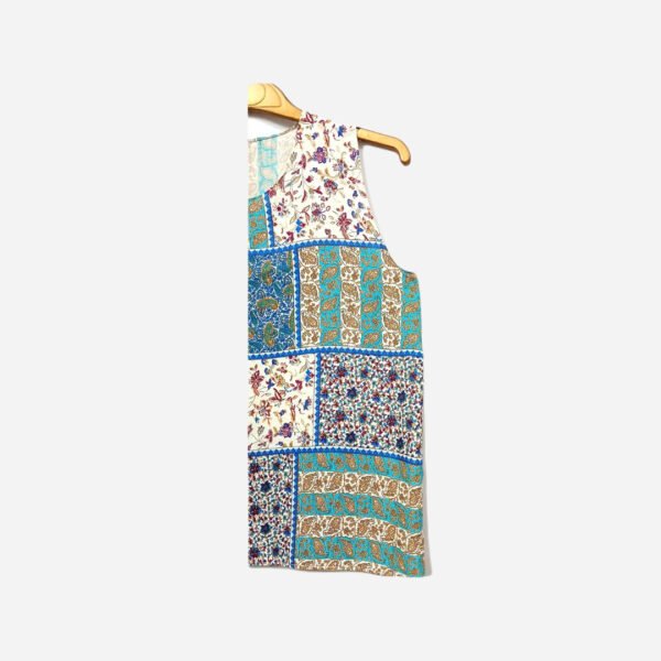 Sleeveless-Top-with-Printed-Detail
